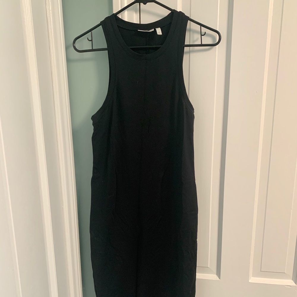 Black stretchy midi dress